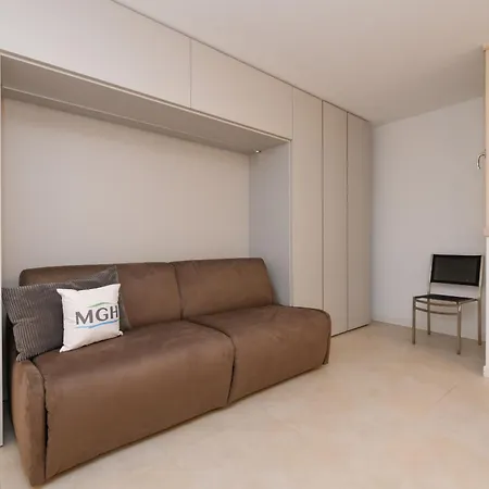 Caesar Luxury C09 Apartament *